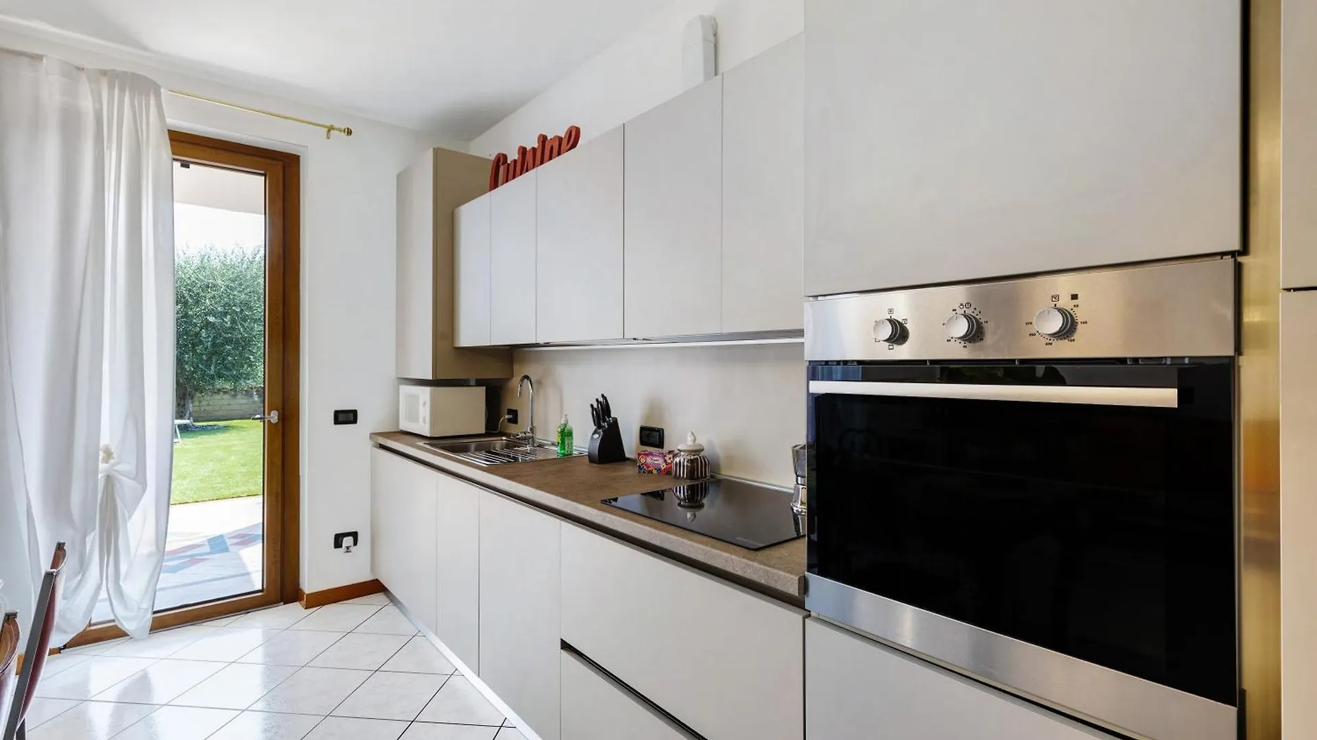 Apartment Katy Lake Lavanda Peschiera del Garda